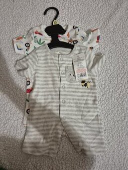 Letne kratke pyzamo 56 cm F&F