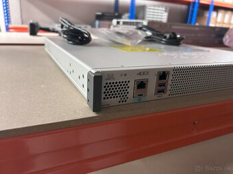 Cisco Catalyst 8500-12X 6kusov PN C8500-12X