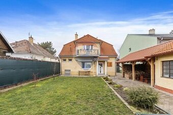 PREDAJ : REZERVOVANÉ - 4 izb. Rodinný dom 185 m2, kompletná