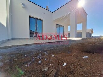 Predám 2 x 4izb. bungalovy 128m2 Vyšná Kamenica,len 15min z 