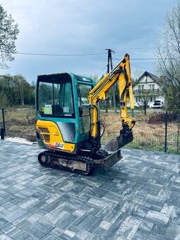 Minibager YANMAR SV15 2013 rok vyroby