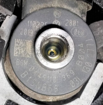 predám MOTOR CFHD trysky 2.0 TDI 0445110369, 03L130277J Škod