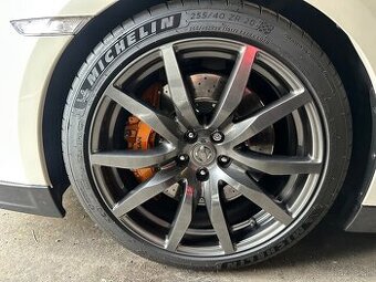 20” Disky Nissan GT-R