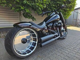 HARLEY DAVIDSON FAT BOY 114 EASTSIDE CUSTOM