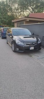 Subaru Legacy 2.0i AWD