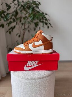 Nike Dunk high se [ EU44 ]