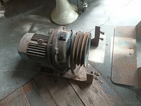 Elektroprevodovka 2,2kw, 220otacok,