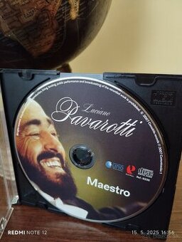 Luciano Pavarotti - 1