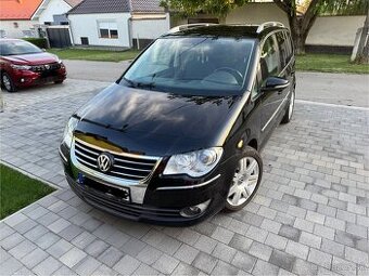 VW Touran 1,9tdi ,77kw,r.v 2010
