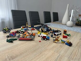 Veľký box plný LEGO – rôzne sety, autá, lietadlá