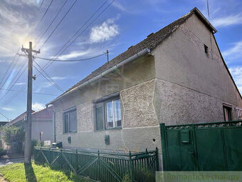 REZERVOVANÉ - 3 - izbový rodinný dom v Závode