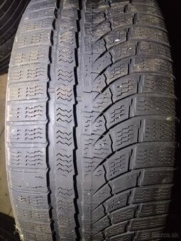 235/45 R18 zimne