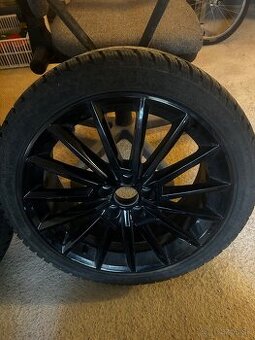 Elektróny, disky Škoda R17, 5x100 zimné pneu 215/40R17