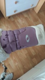 Dievcenske snehule 33