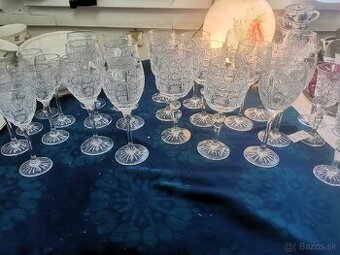 Krištáľ, brúsené sklo, poháre na stopke, krištáľové poháre