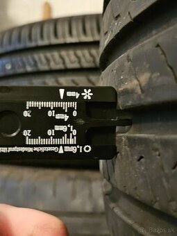 215/45 R17 Barum Bravuris 5