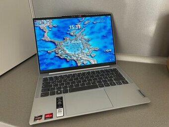 Lenovo IdeaPad 5 | 14" OLED | Ryzen 5 7530U | 16GB RAM | 51