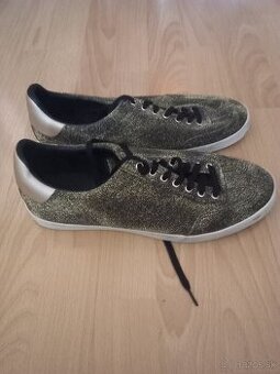 Predám dámsku obuv ZARA, veľ.42eu(8uk)