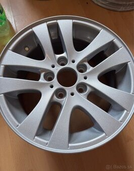 NOVÉ ELEKTRÓNY NA BMW A OPEL R16