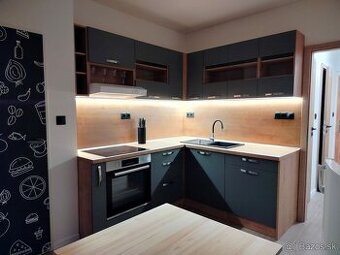 Prenájom 1i byt, centrum, ul. Trieda SNP, Banská Bystrica.