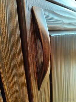 Drevene skrine zakazkova vyroba