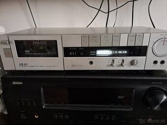 Akai HX-1 stereo kazetovy magnetofon