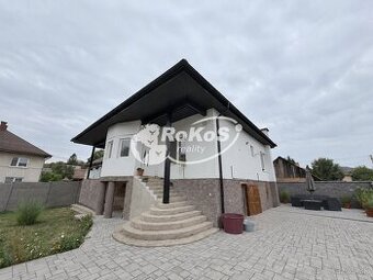 PREDAJ - Rodinný dom v obci Brzotín - 1