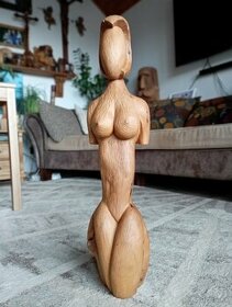 Drevená orechová socha 70cm - 1