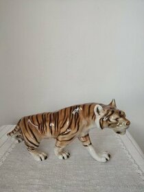 Royal dux tiger porcelánová socha 44 cm