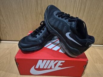 Nike tenisky vel.35.5