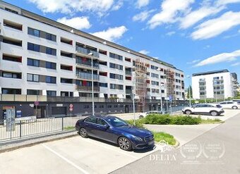 Parkovacie miesto pred novostavbou na Komenského-Banská Byst
