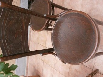 Stoličky THONET MUNDUS