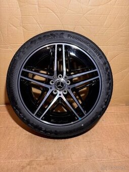 ORIG.MERCEDES V-class AMG W447 R19 245/45/19 NOVE