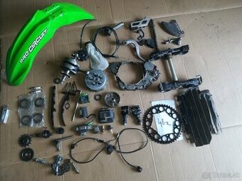 Kawasaki KX450F rok 2010 dily na foto