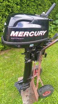 Mercury lodný motor