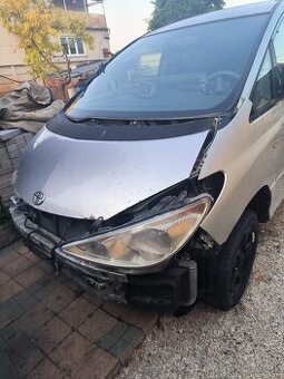 Toyota previa