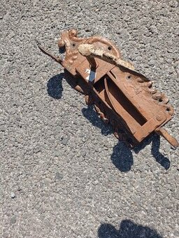 Predám staré zamky