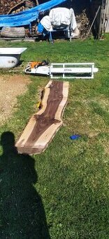 Priečne rezanie kmeňov stromu