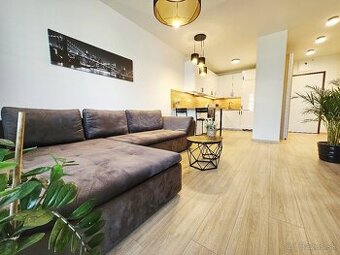 Prenájom 2 izbového bytu Bosákova Petržalka novostavba - 1