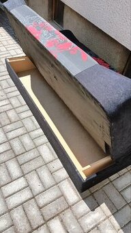 Darujem gauč za odvoz