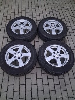 16" disky 5x114,3 so zim. pneum. 225/65R16