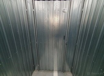 Malý Interný Sklad T81 (1 m²) na prenájom (Tomášikova 50D)