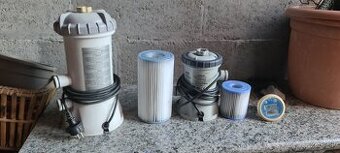 2 bazény a 2 čerpadlá s príslušenstvom