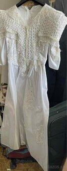 Svadobné šaty rôzne