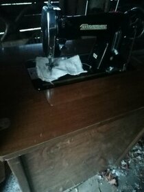 Šijacia mašina Minerva - 1