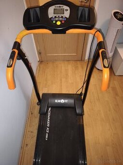 Motorový bežecký pás