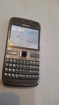 Nokia E72