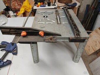 Multifunkčný stolík Warfcraft