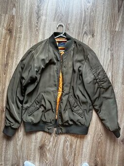 Bomber Bershka // Veľkosť: M
