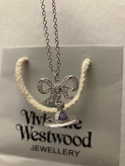 Vivienne Westwood Nahrdelnik